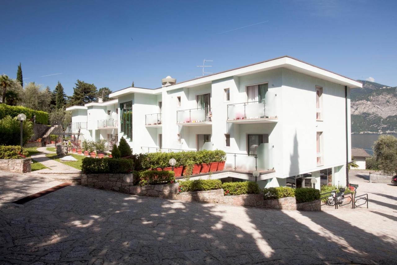 Hotel Residence Rely Brenzone sul Garda Exterior photo