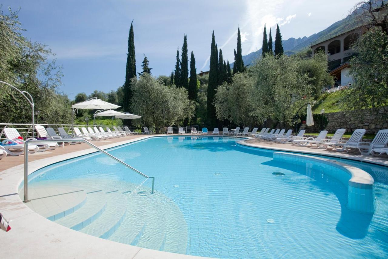 Hotel Residence Rely Brenzone sul Garda Exterior photo